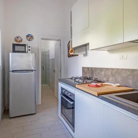 Guesthost - Marico With Parking Apartamento Campi Salentina