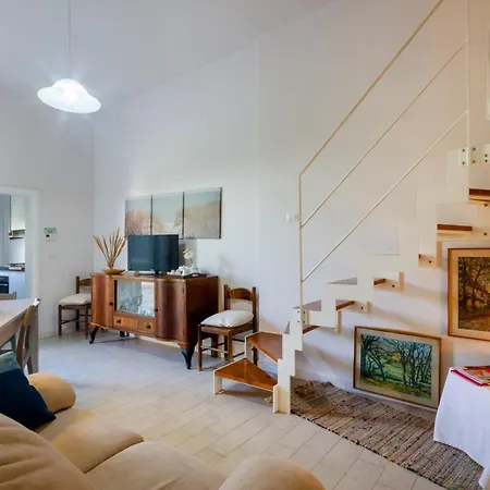 Apartamento Guesthost - Marico With Parking Campi Salentina