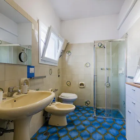 Apartamento Guesthost - Marico With Parking Campi Salentina